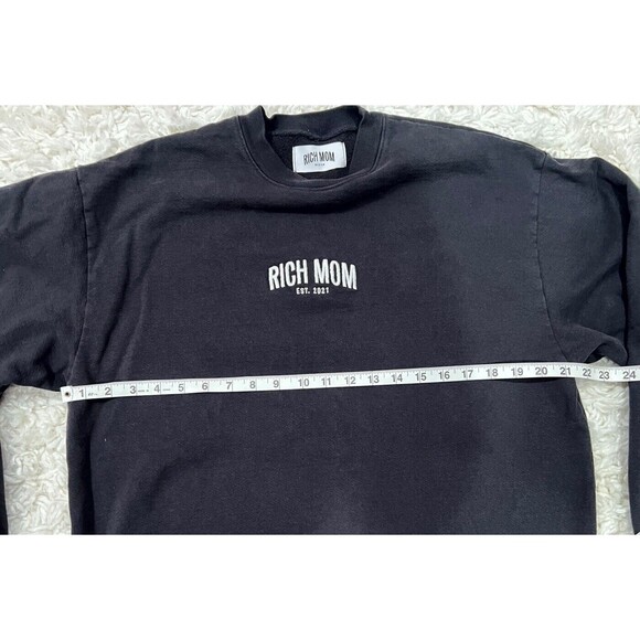 RICH MOM Embroidered Pullover Sweatshirt Womens M Black Long Sleeve Crew Neck‎ - Picture 3 of 4